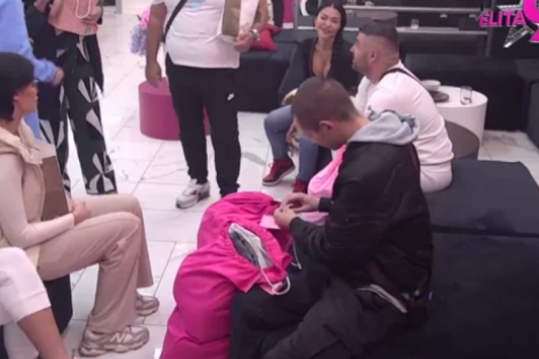 Nerio Ružanji dobio poklone od porodice Durdžić