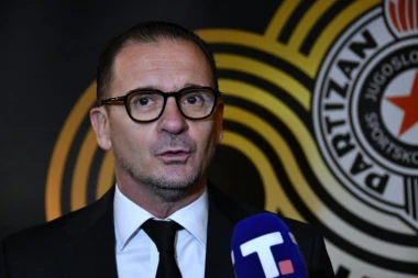 POTRESNA ISPOVEST PEĐE MIJATOVIĆA: Legendarni as progovorio o pokojnom sinu, ove reči će vas slomiti!