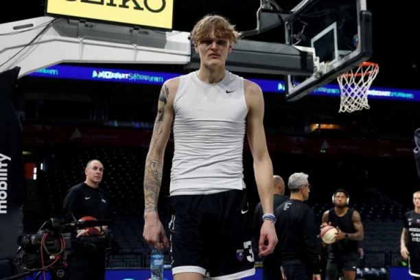 OTKUD MURINEN TAMO?! Navijači Partizana neće očima verovati kad vide gde je završio mladi Finac!