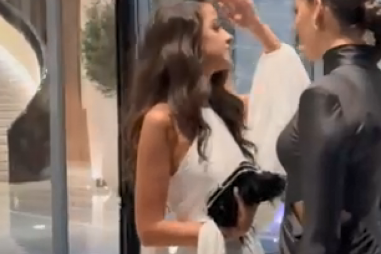 Elena, devojka sina Viki Miljković