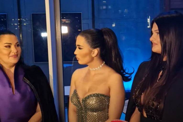 Jana Todorović sa ćerkom