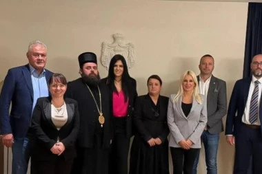 OSNOVANA FONDACIJA "SVETA PETKA"! Episkop osečkopoljski i baranjski Heruvim nastavlja misiju Svetog vladike Nikolaja Ohridskog i Žičkog među Srbima u Hrvatskoj!