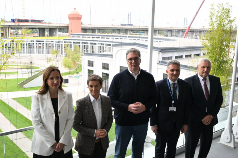 Instagram buducnostsrbijeav