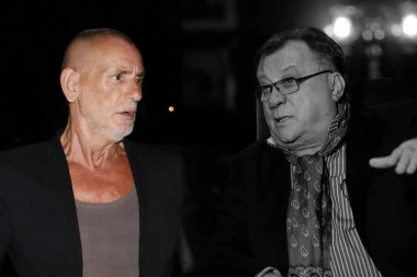 RASTUŽIO SE KAO MALO DETE! Lepi Mića OTKRIO NEPOZNATE DETALJE IZ PROŠLOSTI HALIDA BEŠLIĆA, tada ga sve saseklo: "PAMTIĆU TE CEOG ŽIVOTA"!