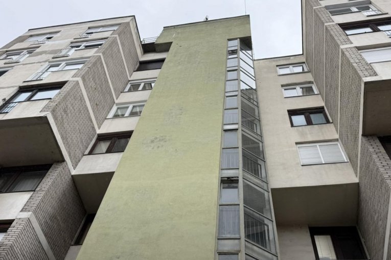 Zgrada u kojoj je živeo Halid Bešlić