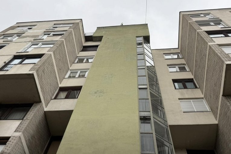 Zgrada u kojoj je živeo Halid Bešlić