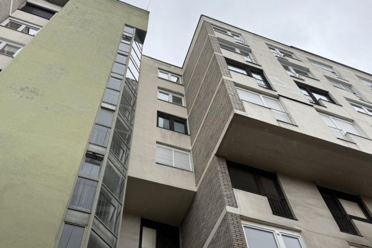 Zgrada u kojoj je živeo Halid Bešlić