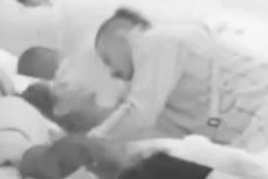 PROSLAVIO RAZVOD VRELOM AKCIJOM PRED KAMERAMA! Bori Santani popustile sve kočnice, RASPAMETIO JE RUČNIM UMEĆEM! (GALERIJA)