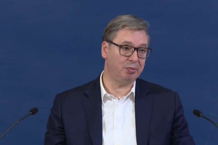 VUČIĆ SAOPŠTIO LOŠE VESTI: Rafinerija može da radi do 1. novembra