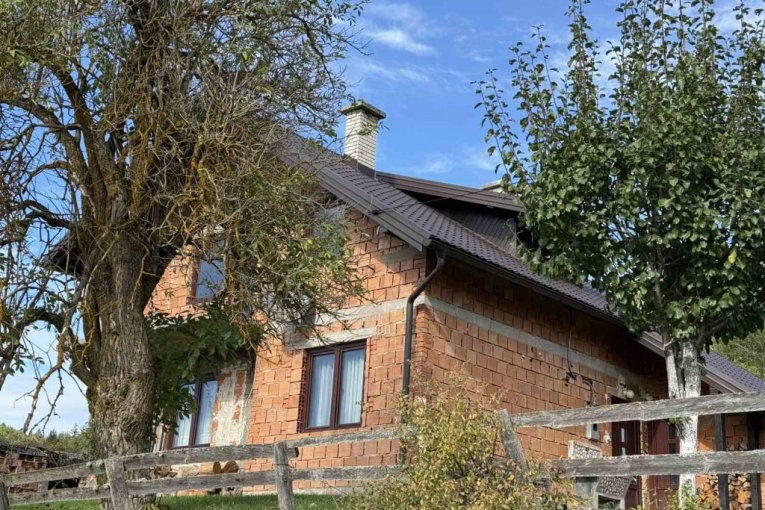 Nedovršena kuća Halida Bešlića