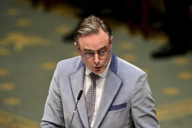 HAPŠENJE ZBOG PLANIRANJA TERORISTIČKOG NAPADA! Meta bio premijer!