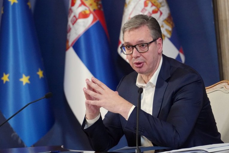 "VERUJTE DA MOŽEMO!" Vučić jakom porukom sumirao svoju radnu nedelju: "Samo radom, verom i ljubavlju prema otadžbini SRBIJA ĆE POBEDITI!" (VIDEO)