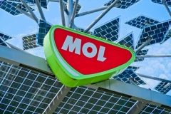 MOL SE OGLASIO O KUPOVINI NIS! Evo šta je tačno dogovor sa Vladom Srbije, država povećava udeo i dobija veća prava u upravljanju
