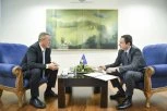 SRPSKA LISTA SE OGLASILA: Rašić paradira Zubinim Potokom, dok po Kurtijevom nalogu ruše imovinu Srba na Gazivodama