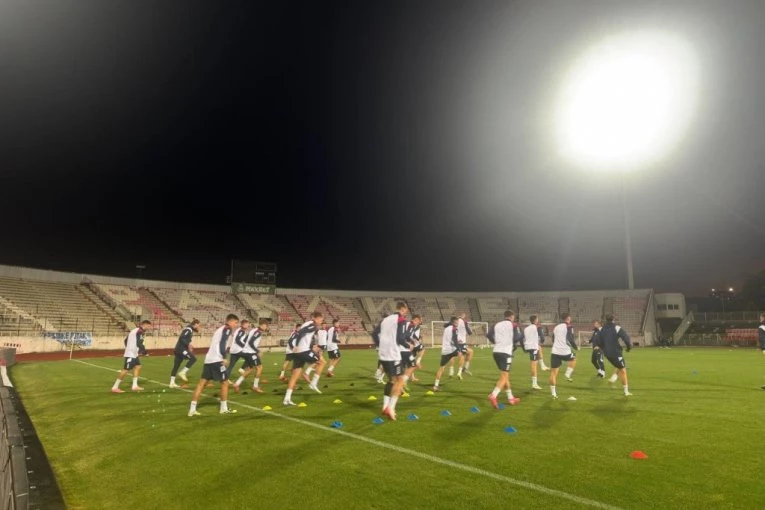 "ORLOVI" RASPOLOŽENI DOČEKUJU ALBANIJU! Piksijevi puleni spremaju PAKLENU taktiku, jedan je posebno raspoložen! (VIDEO)