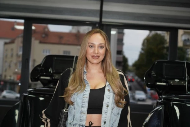 NISAM ZNALA DA PATIŠ! Luna Đogani se obratila članu porodice na emotivan način!