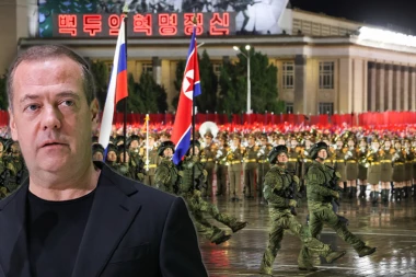 MEDVEDEV NA VOJNOJ PARADI U PJONGJANGU, RAZGOVARAO SA KIMOM: "Vidimo ko je prijatelj, a ko ne" (VIDEO)