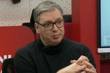 VUČIĆ POZVAO GRAĐANE DA GLASAJU ZA SRPSKU LISTU: Danas izađite u što većem broju da damo podršku Srbima s KiM!
