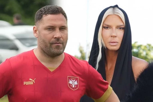 JEDINO SUOČAVANJE KARLEUŠE I DUŠKA TOŠIĆA PRED KAMERAMA! Šok-bomba u emisiji, voditeljka tada priredila pravi šou!