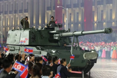 OPASNO ZVECKANJE ORUŽJEM: Kimov ministar poručio Vašingtonu: Spremni smo na ofanzivne akcije!