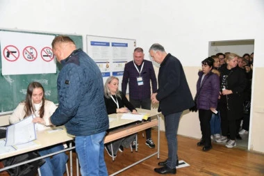 CIK OBJAVIO REZULTATE IZBORNA NA KOSOVU I METOHIJI - SRBI SLAVE POBEDU! Srpska lista osvojila najviše opština! KURTI U PANICI!