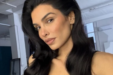 HITNO OPERISANA NAŠA MANEKENKA! Odmah priključena na infuziju, osvanula uznemirujuća fotografija iz bolnice!