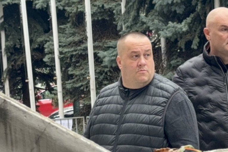 Dino Bešlić, sin Halida Bešlića