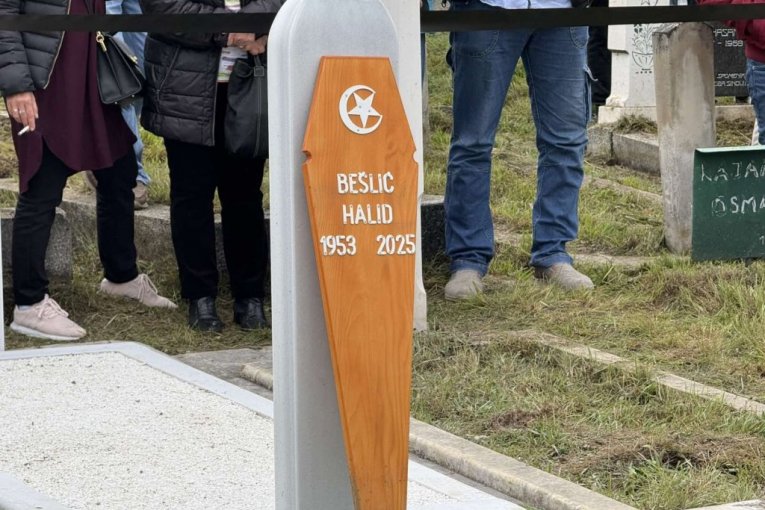 Halid Bešlić sahrana