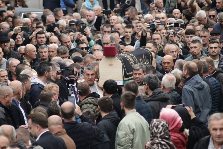 Sahrana Halida Bešlića