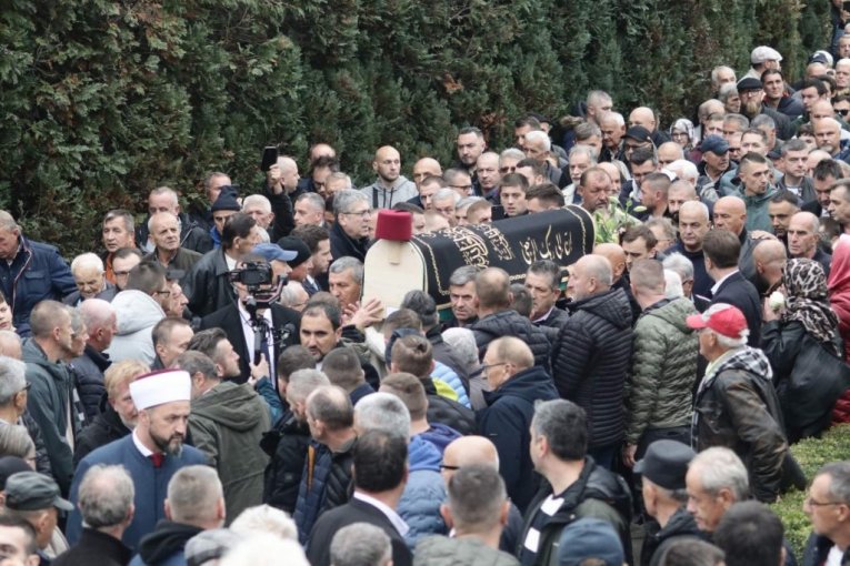 Sahrana Halida Bešlića