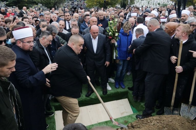 Halid Bešlić sahrana