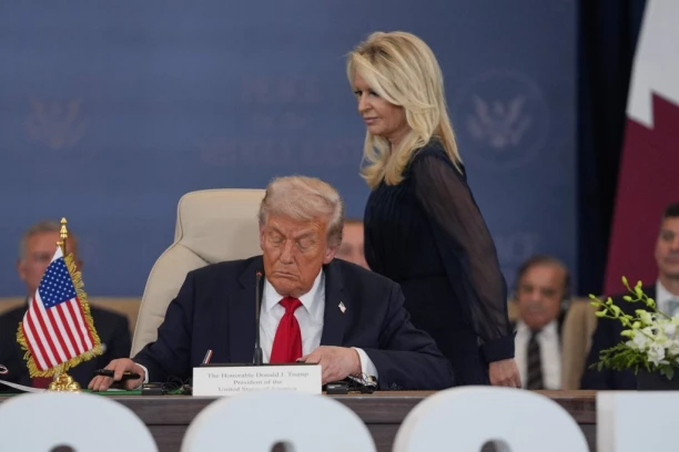 TRAMP OBJAVIO: "Rat je gotov!"