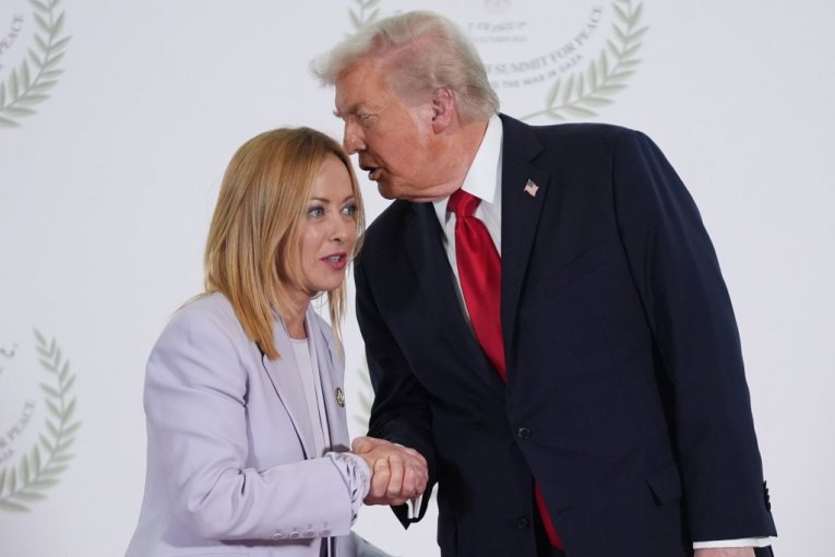 "TRAMP JE SERIJSKI LAŽOV I KOMIČNI NASILNIK!" Ne prestaje DRAMA na relaciji SAD-Italija, brojni italijanski političari BURNO reagovali na izjavu američkog predsednika