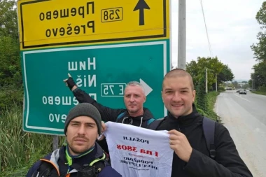 POLICAJCI VELIKOG SRCA! Vladimir, Strahinja i Marko deset dana pešače ka Hilandaru za POMOĆ DECI LEPTIRIMA!