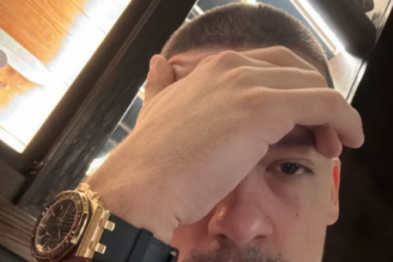 Baka Prase ucene gej snimcima