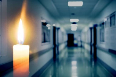 IVAN IZGUBIO BITKU SA PODMUKLIM OBOLJENJEM! Iznenadna smrt poznatog glumca OSTAVILA BROJNA PITANJA!