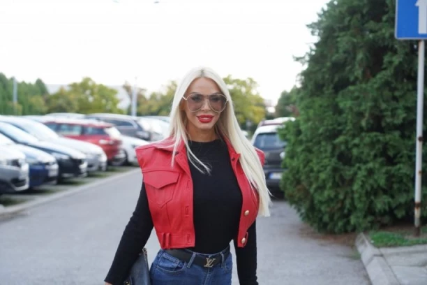 BOJANA LAZIĆ IMA PROBLEM U "PINKOVIM ZVEZDAMA": Ovo joj smeta, sve otkrila javno!