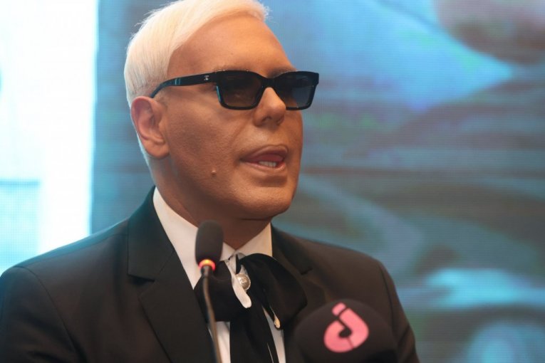 Boki 13 na premijeri svog filma "Reket"