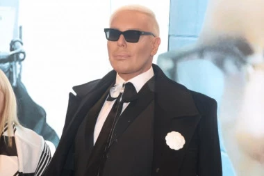 BOKI 13 SKOCKAN OD GLAVE DO PETE: Na premijeru svog filma stigao u skupocenom autfitu - samo njegova torba vredi 10.000 EVRA! (VIDEO)