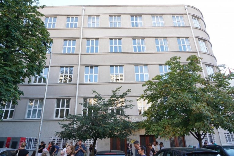 Većina učenika Pete beogradske gimnazije glasala za prekid blokade