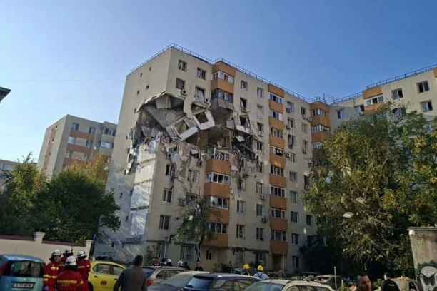 KOMŠIJA JEDNIM POTEZOM UBIO TROJE STANARA? Novi detalji tragedije u prestonici, spasioci traže preživele ispod ruševina (VIDEO)