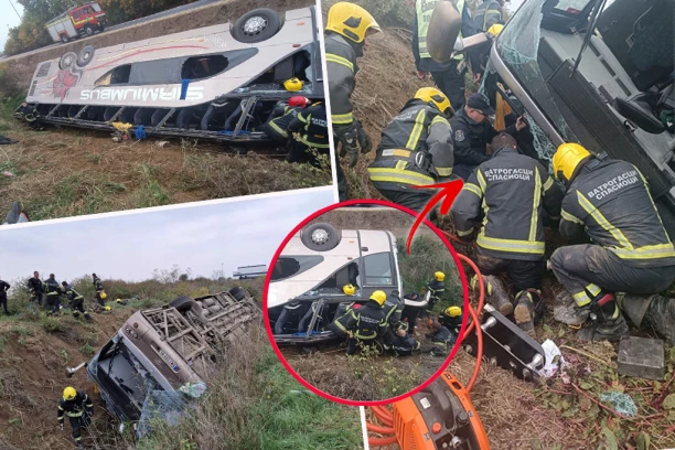VRAĆALI SE KUĆAMA NAKON POSLA! U prevrtanju autobusa kod Sremske Mitrovice povređeni radnici fabrike "Healthcare"! Otkriveno odakle su POGINULI! (FOTO)