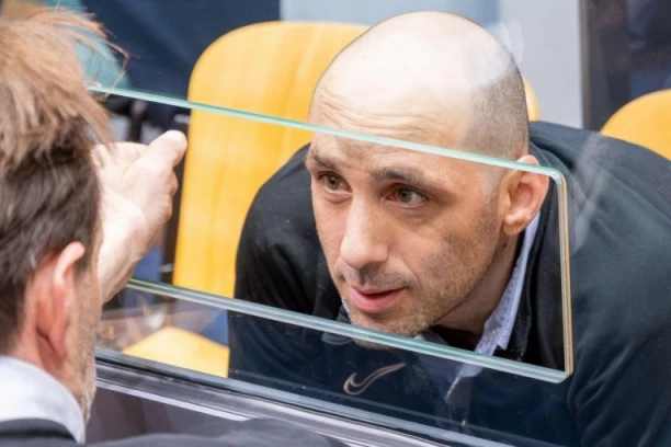 SLUČAJ KOJI JE PRATILA CELA ZEMLJA: Počinio "savršeno ubistvo", ali ipak osuđen - "odalo" ga nekoliko stvari (VIDEO)