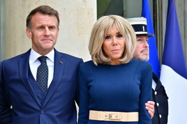 Brižit Makron (72) u najsmelijem izdanju do sada: Pomerila je GRANICE elegancije (FOTO)