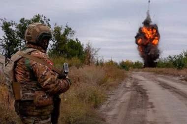 PUTIN POKRENUO MASOVNI NAPAD! Lansirano 1.000 dronova za 24 sata, ima MRTVIH! (FOTO, VIDEO)