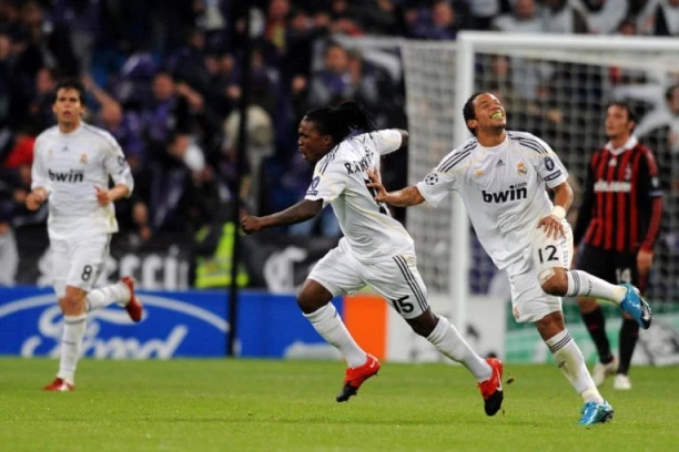 HOROR: Legendarni fudbaler (38) doživeo moždani udar!