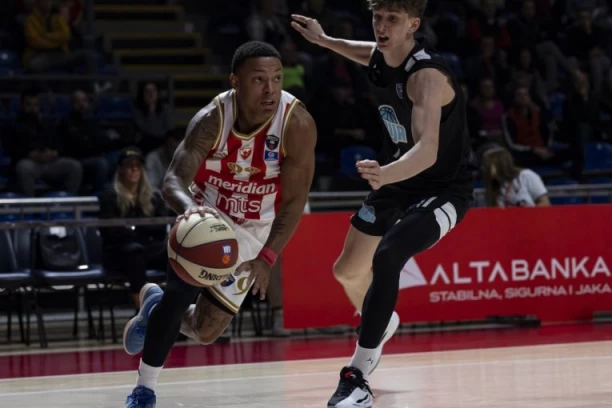 PUKLA STOTKA U PIONIRU! Zvezda Meridianbet na dominantan način ostvarila prvu pobedu u Admiralbet ABA ligi