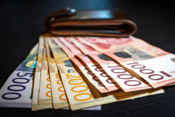 ISPLATA UVEĆANIH PENZIJA KREĆE DANAS: Evo koji građani će prvi dobiti novac