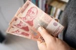 STIŽE KEŠ NA RUKE! Građani ovih OSAM GRADOVA imaju još samo 3 dana za prijavu - onda sledi isplata!
