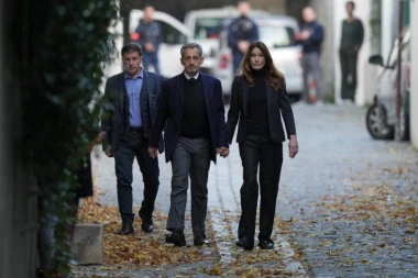 SARKOZI STIGAO U SANTE: Upravnik zatvora otkrio detalje petogodišnje robije (VIDEO)